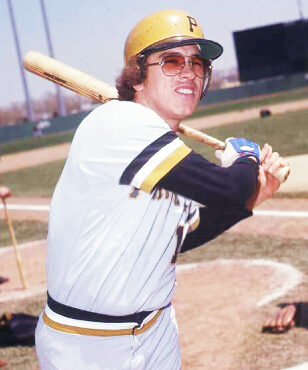 Mario Mendoza